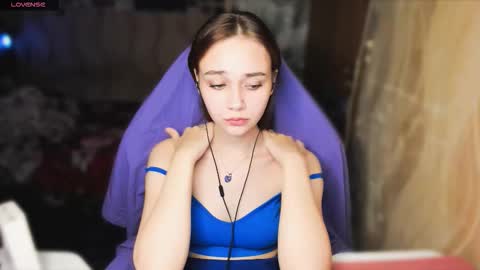 Scarlet online show from October 9, 2025, 8:29 pm