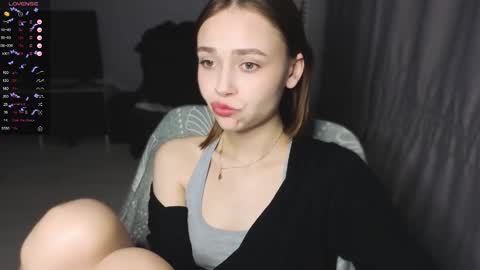 Scarlet online show from March 4, 2026, 6:14 pm