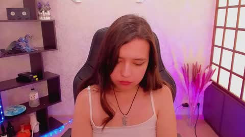 Lina online show from December 29, 2024, 5:21 am