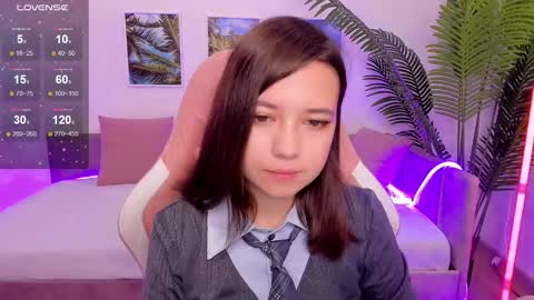 Lina online show from September 26, 2025, 2:26 am
