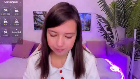 Lina online show from October 11, 2025, 2:44 am