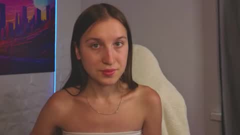 lina_massey online show from June 20, 2026, 12:58 am