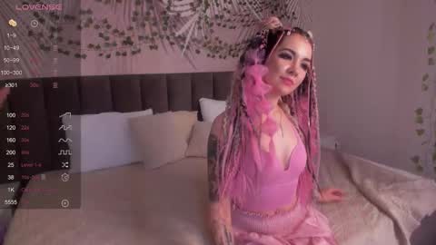 lina_moony online show from November 15, 2025, 9:39 am