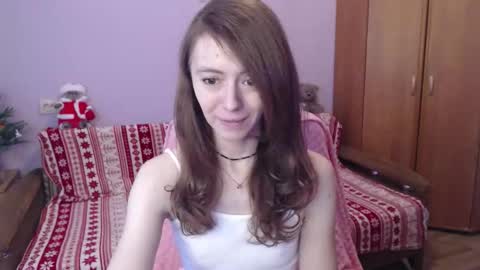 Lina Rouge online show from December 16, 2025, 9:25 am