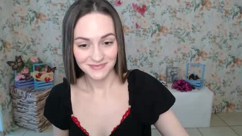 Lina online show from February 15, 2025, 6:44 am