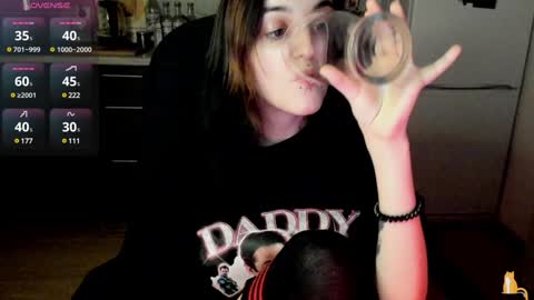 Lina 3  1715622743 online show from December 22, 2024, 9:09 pm