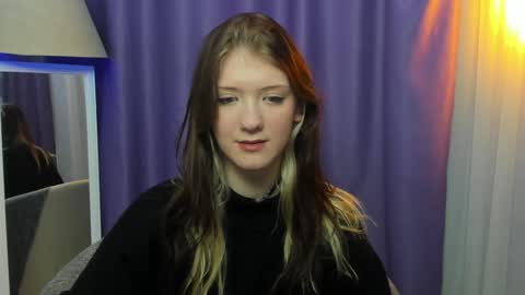 Lina online show from December 20, 2024, 3:03 am