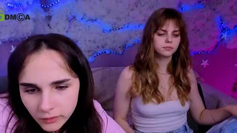linaa_dolly online show from June 12, 2026, 3:33 pm