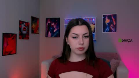 linaa_dolly online show from June 18, 2026, 12:09 pm