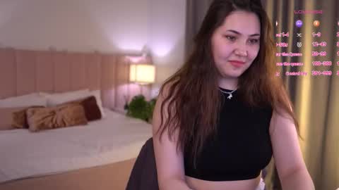 Lina online show from March 11, 2026, 10:43 am