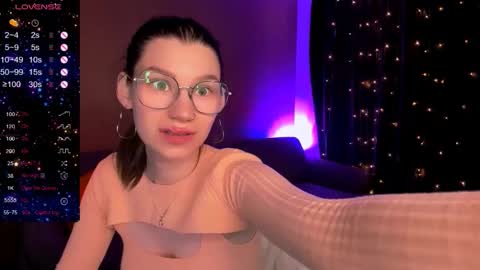 Lina online show from March 23, 2026, 8:18 am