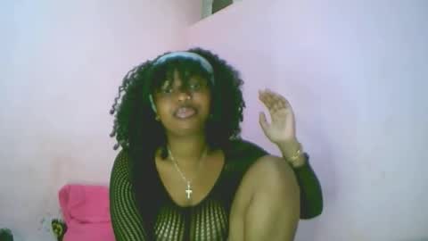 linah1123 online show from October 5, 2025, 5:39 am