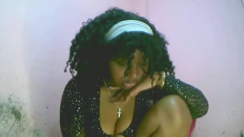 linah1123 online show from October 7, 2025, 5:59 am