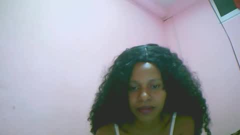 linah1123 online show from December 22, 2025, 1:52 pm