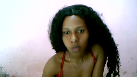 linah1123 online show from March 18, 2026, 10:57 pm