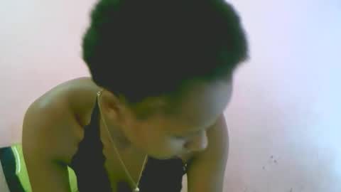 linah1123 online show from April 19, 2026, 6:43 pm