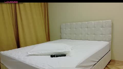 Anna online show from February 27, 2026, 3:39 am