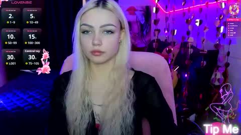 I am Lina online show from February 18, 2026, 10:11 am