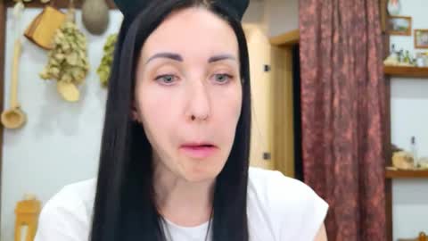 Snapshot of linalivee chatting on April 29, 2026, 6:47 pm LinaLivee online show from April 29, 2026, 6:47 pm