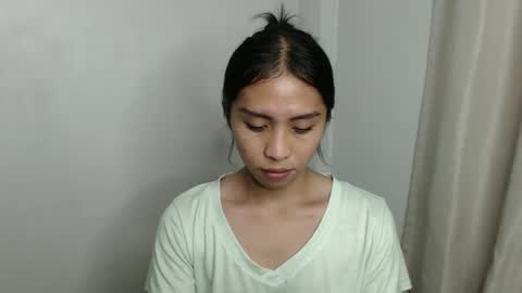 Lexi online show from February 21, 2025, 3:43 pm