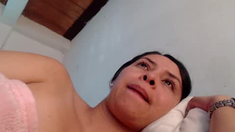 Lina online show from October 18, 2025, 12:39 pm