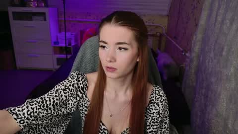 Luna online show from April 10, 2026, 6:23 pm