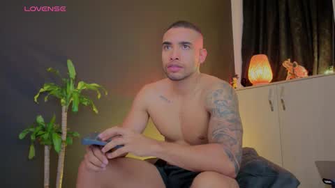 lincom amith online show from November 11, 2025, 10:21 pm