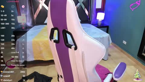  Linda  online show from December 30, 2024, 9:08 pm