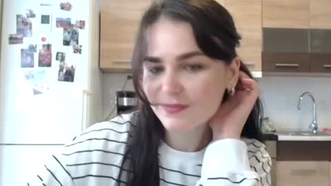 Linda online show from September 30, 2025, 1:16 pm