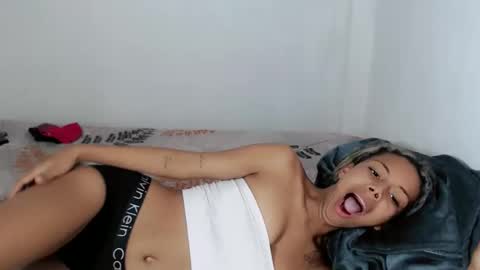 linda brown  online show from March 27, 2026, 1:44 pm