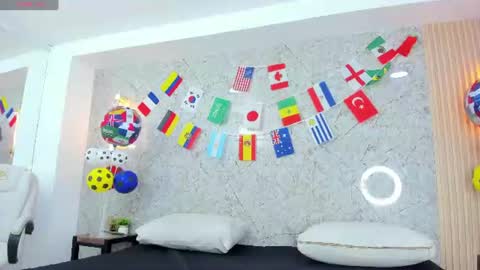  LINDA  online show from June 16, 2026, 11:02 am