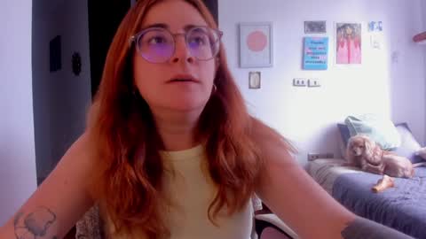 Giggles  online show from December 23, 2024, 8:03 pm