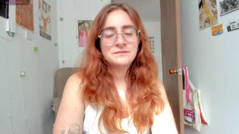 Giggles  online show from October 6, 2025, 2:14 pm