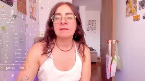 Snapshot of linda_giggle chatting on November 12, 2025, 3:01 pm Giggles online show from November 12, 2025, 3:01 pm