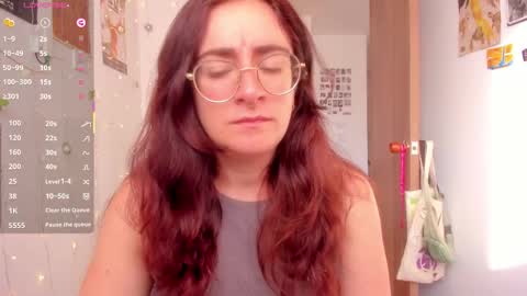 Snapshot of linda_giggle chatting on December 1, 2025, 12:32 pm Giggles online show from December 1, 2025, 12:32 pm