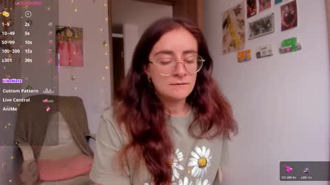 Snapshot of linda_giggle chatting on December 3, 2025, 2:26 pm Giggles online show from December 3, 2025, 2:26 pm