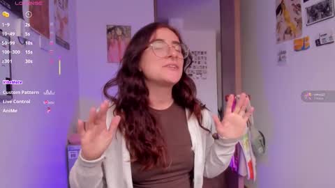 Snapshot of linda_giggle chatting on February 16, 2026, 8:38 pm Giggles online show from February 16, 2026, 8:38 pm