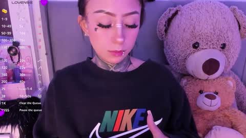 Snapshot of linda_milleer_ chatting on January 16, 2026, 5:00 am Lindaa maria online show from January 16, 2026, 5:00 am