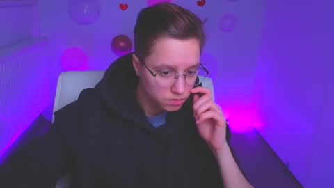 Linda online show from February 17, 2025, 2:48 pm