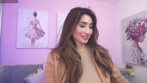 Snapshot of linda_morgan1 chatting on October 1, 2025, 12:11 pm Maria Paula online show from October 1, 2025, 12:11 pm