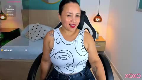 Snapshot of linda_rios_ chatting on March 11, 2025, 7:14 pm L I N D A online show from March 11, 2025, 7:14 pm