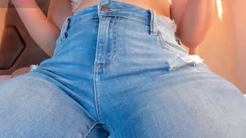 Linda Saenz online show from March 5, 2025, 3:07 pm