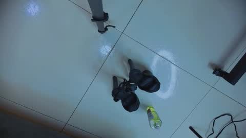 Linda Saenz online show from October 15, 2025, 11:32 am