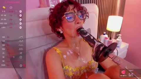 linda_sofi__ online show from February 19, 2025, 11:04 pm