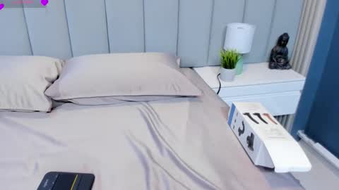 Snapshot of linda_sofi__ chatting on March 8, 2026, 9:18 pm linda_sofi__ online show from March 8, 2026, 9:18 pm