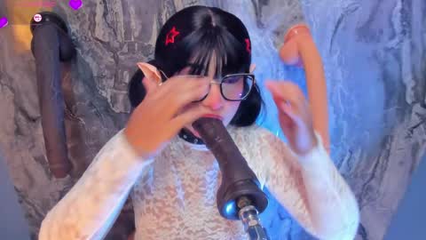 Snapshot of linda_sofi__ chatting on April 9, 2026, 8:36 pm linda_sofi__ online show from April 9, 2026, 8:36 pm