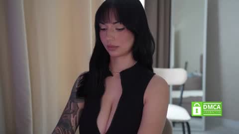 Snapshot of linda_warners chatting on June 29, 2026, 9:15 am Call me Linda online show from June 29, 2026, 9:15 am