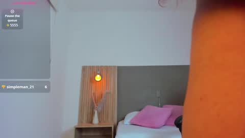 L I N D A online show from February 24, 2026, 7:34 pm