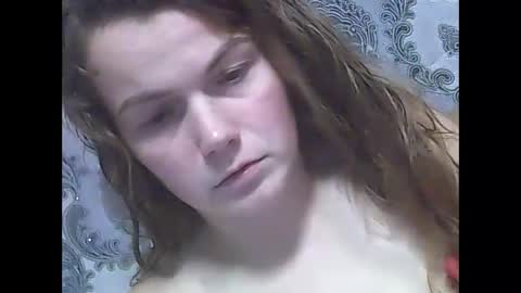 LindaAhSkys online show from October 15, 2025, 9:26 pm