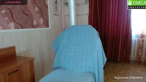Snapshot of lindaernestine chatting on April 21, 2026, 7:03 am LindaErnestine online show from April 21, 2026, 7:03 am